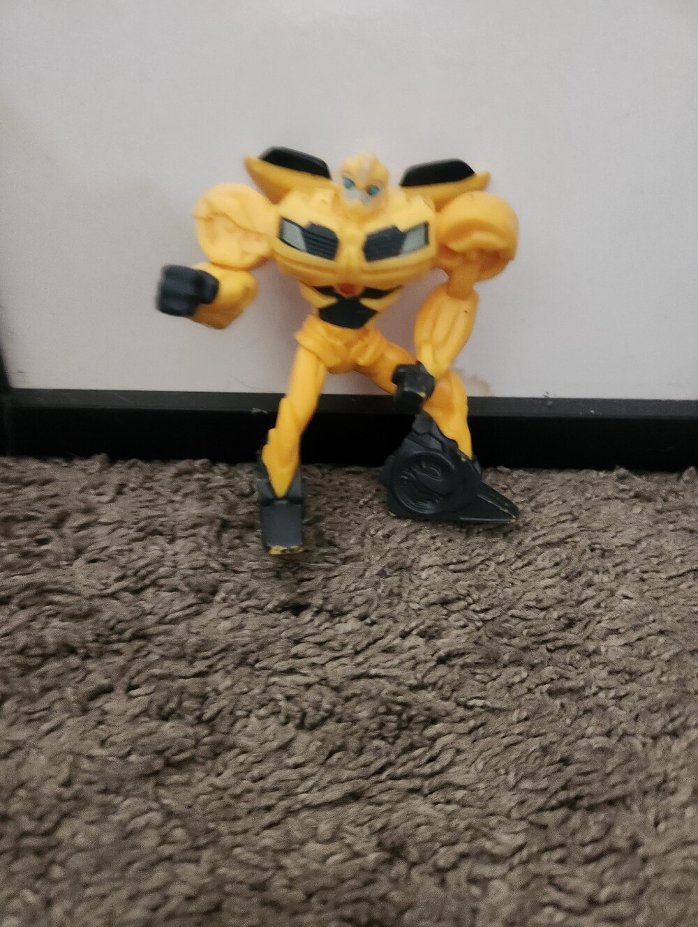 2013 Bumblebee 3.5" McDonalds #2 Transformers Prime Hasbro Action Figure